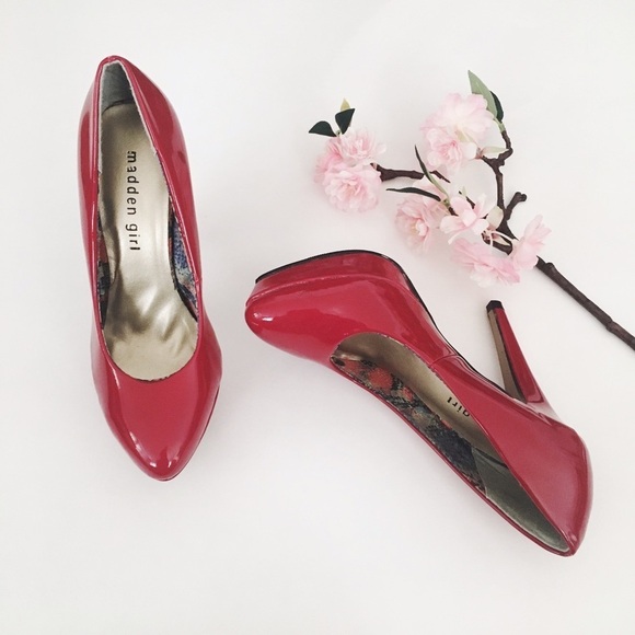 Madden Girl red patent pumps - Picture 1 of 6